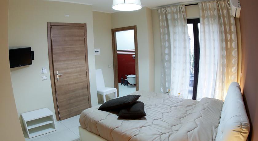 B&B Ciclopi Aci Castello Exterior foto